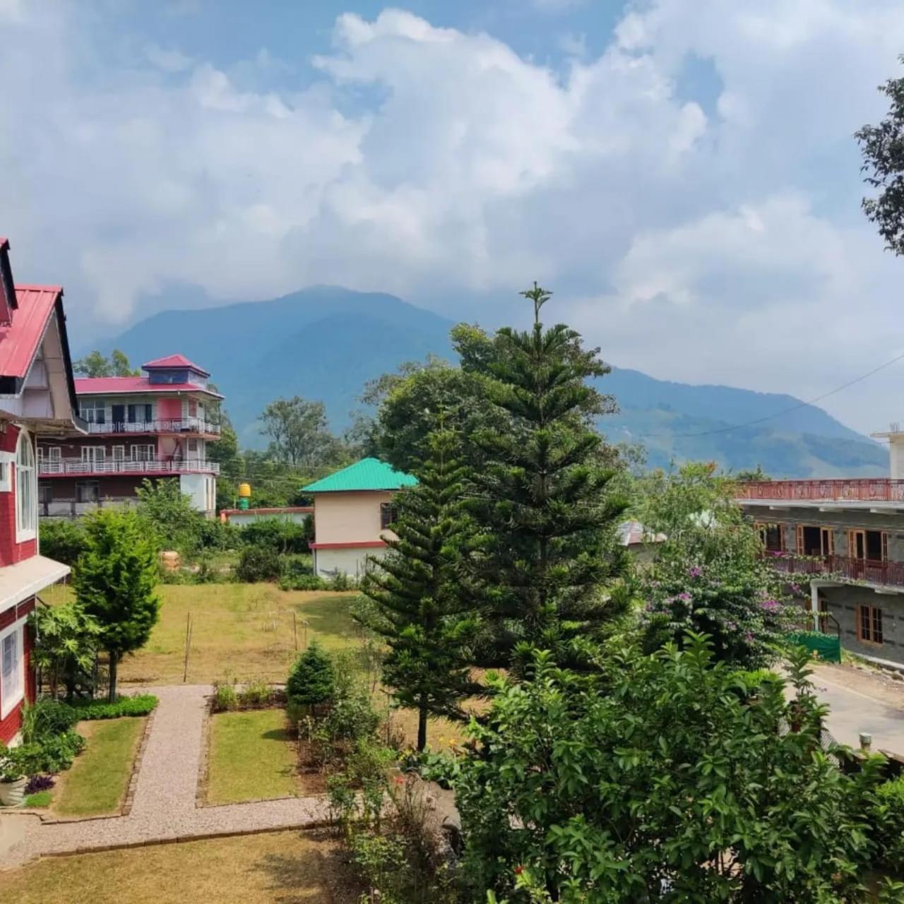 Aditya Homestay Bir-Billing Surrounded By Mountains Kültér fotó